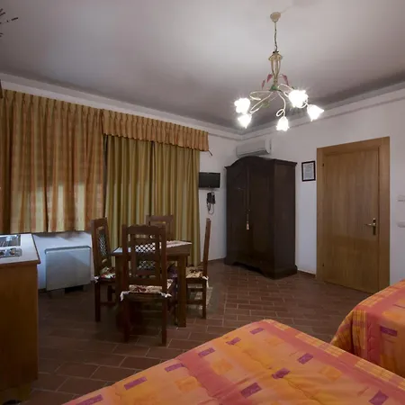 Cecco Di Nara Hotel Massarosa Room photo