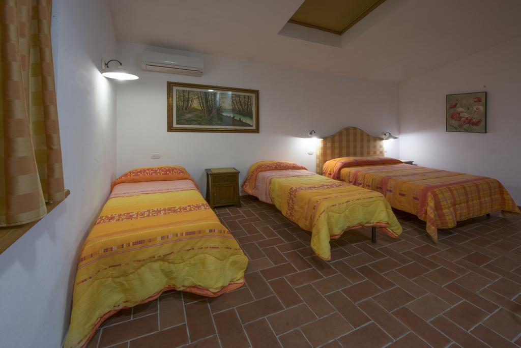 Cecco Di Nara 2*