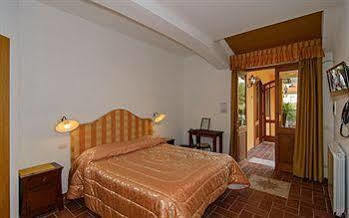 Hotel Cecco Di Nara Massarosa